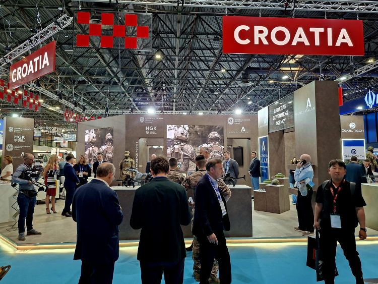 eurosatory 2.jpg